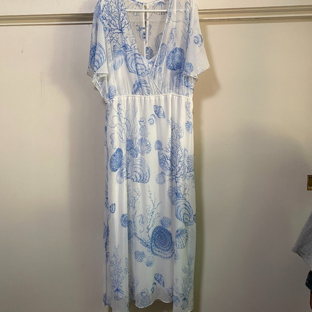 Very beautiful Soft Surroundings white w/blue & sparkles lined maxi, size PL